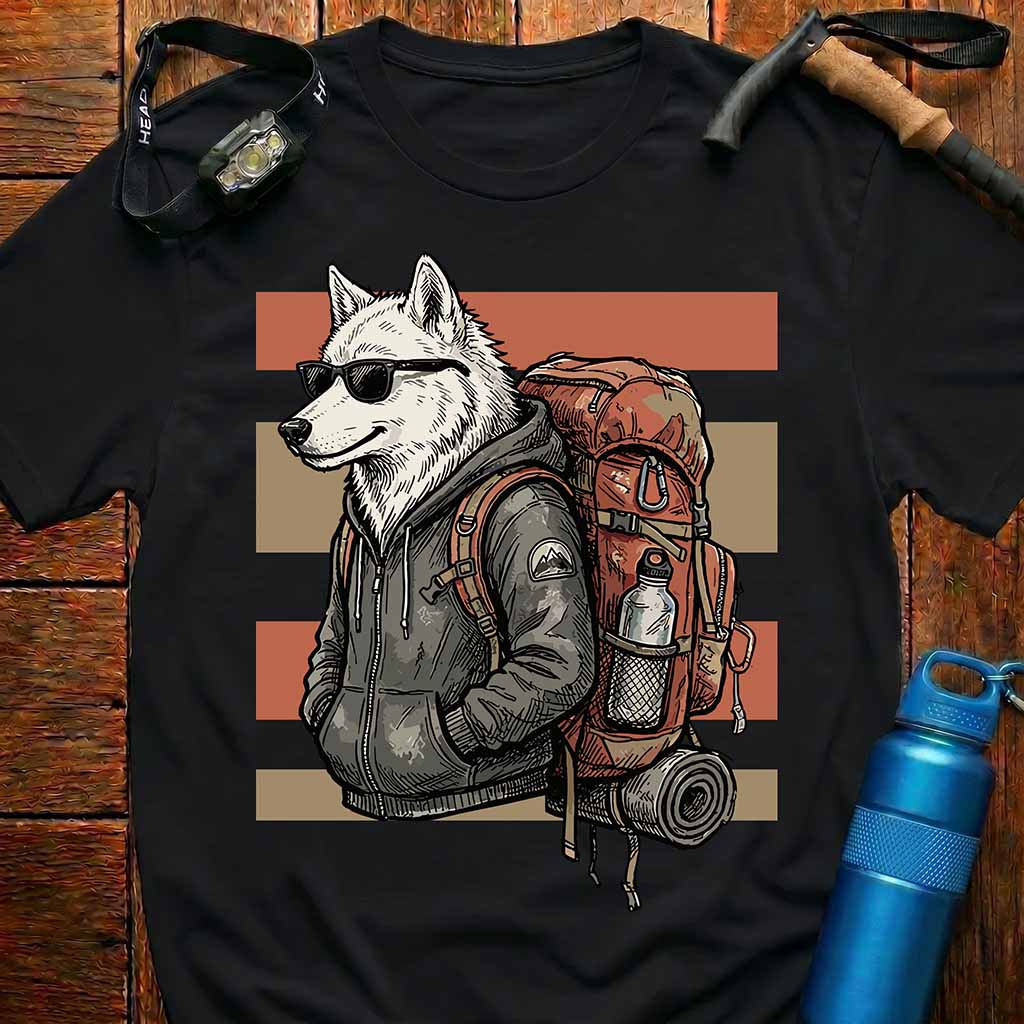 Cool Hiking Wolf T-Shirt