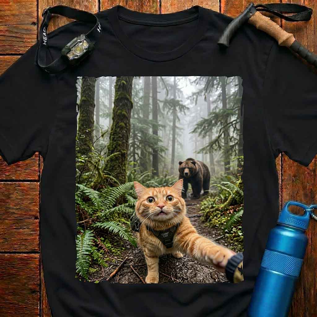 Funny Adventurous Cat Selfie T-shirt